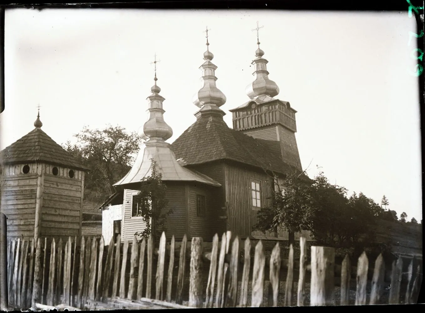 8450715-karpacki-swiat-bojkow-i-lemkow.jpg