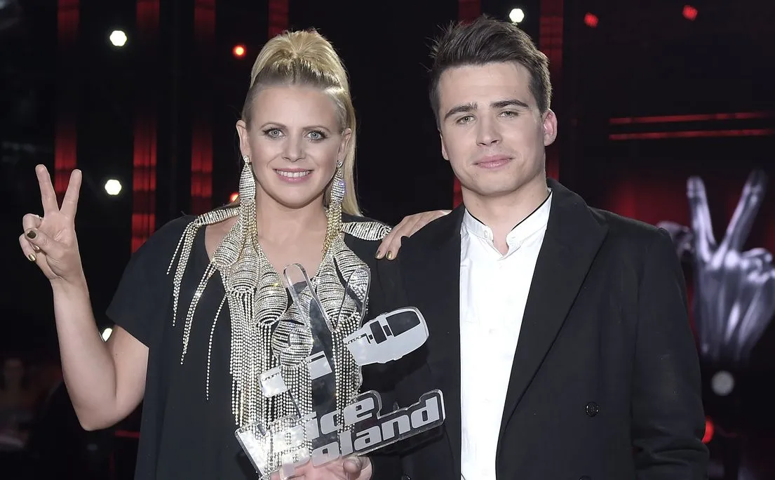 Piosenką z Bonda zachwycił jurorów. Krzysztof Iwaneczko zwycięzcą "The Voice of Poland"