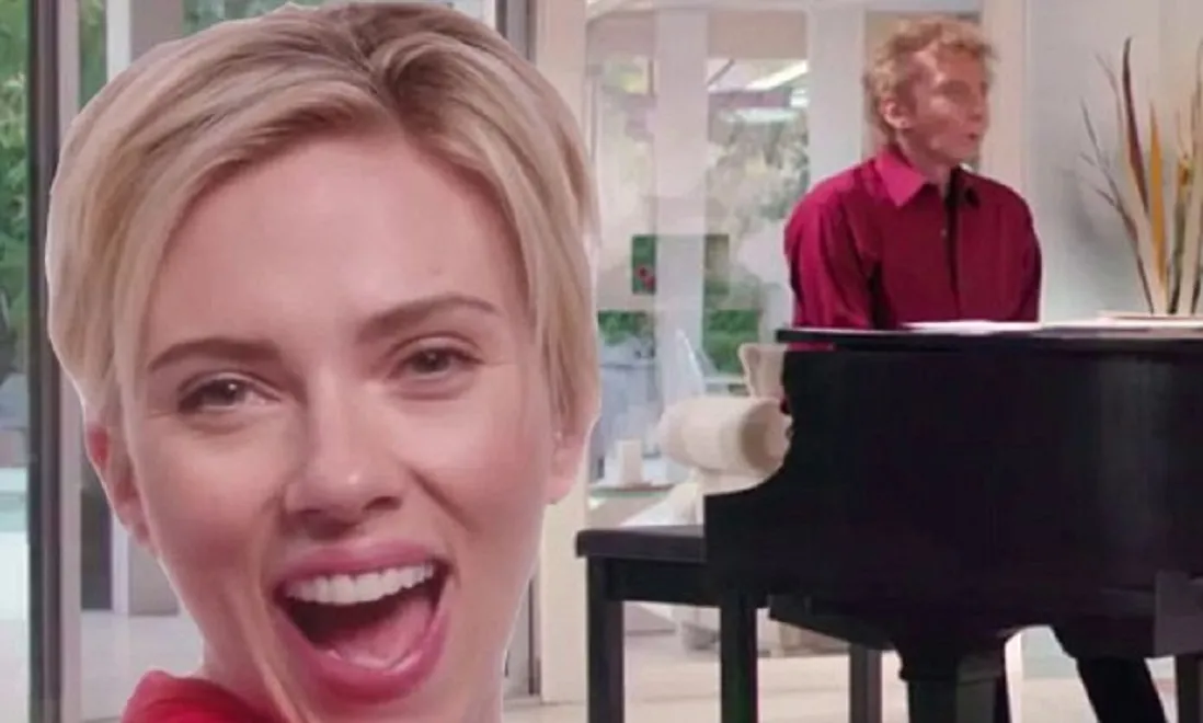Scarlett Johansson, Barry Manilow
