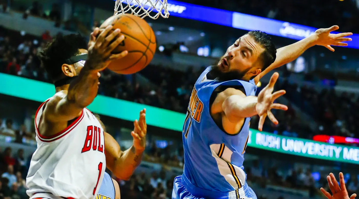 Joffrey Lauvergne i Derrick Rose