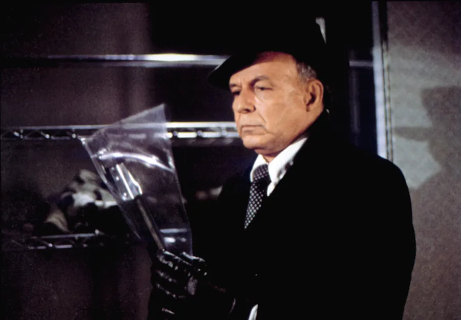 8511270-frank-sinatra-w-filmie-pierwszy.jpg