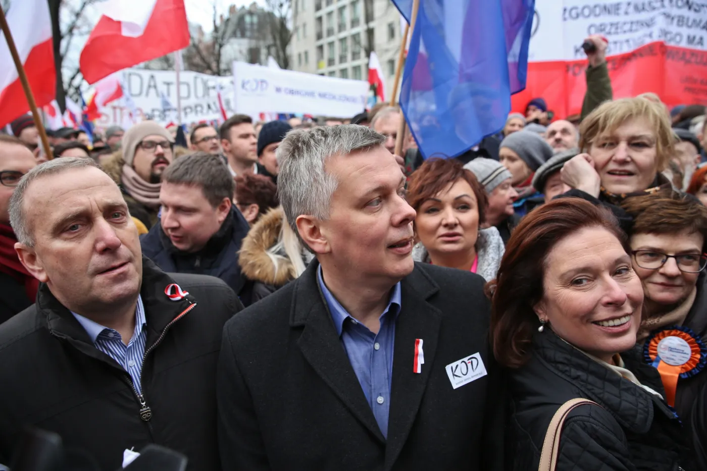 8534499-marsz-organizowany-przez-komitet.jpg