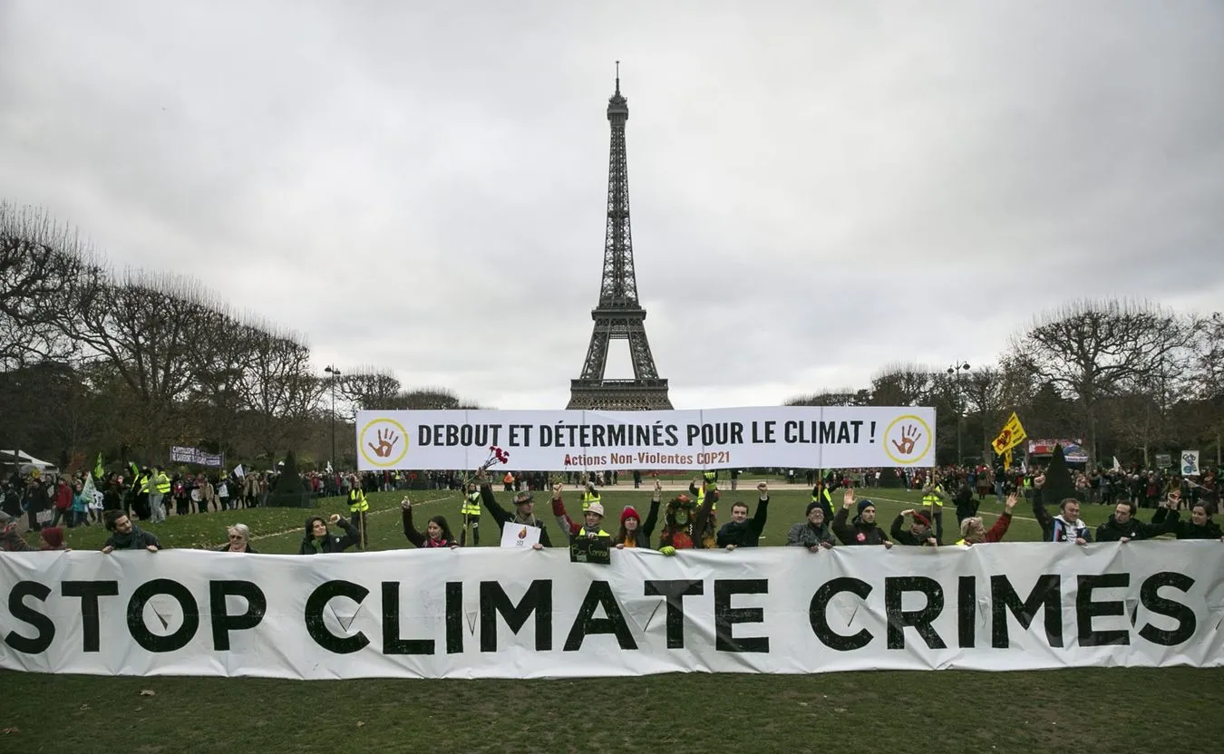 Szczyt klimatyczny - demonstracja w Paryżu