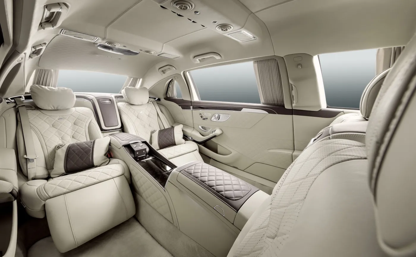 Maybach to za mało! Kogo w Polsce stać na nową, dłuższą o metr limuzynę za 3 mln zł?