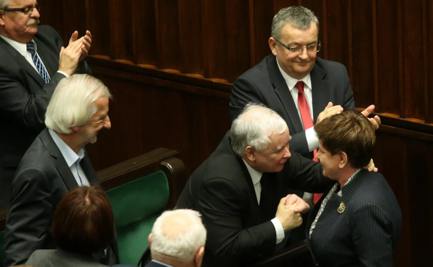 Jarosław Kaczyński i Beata Szydło w Sejmie