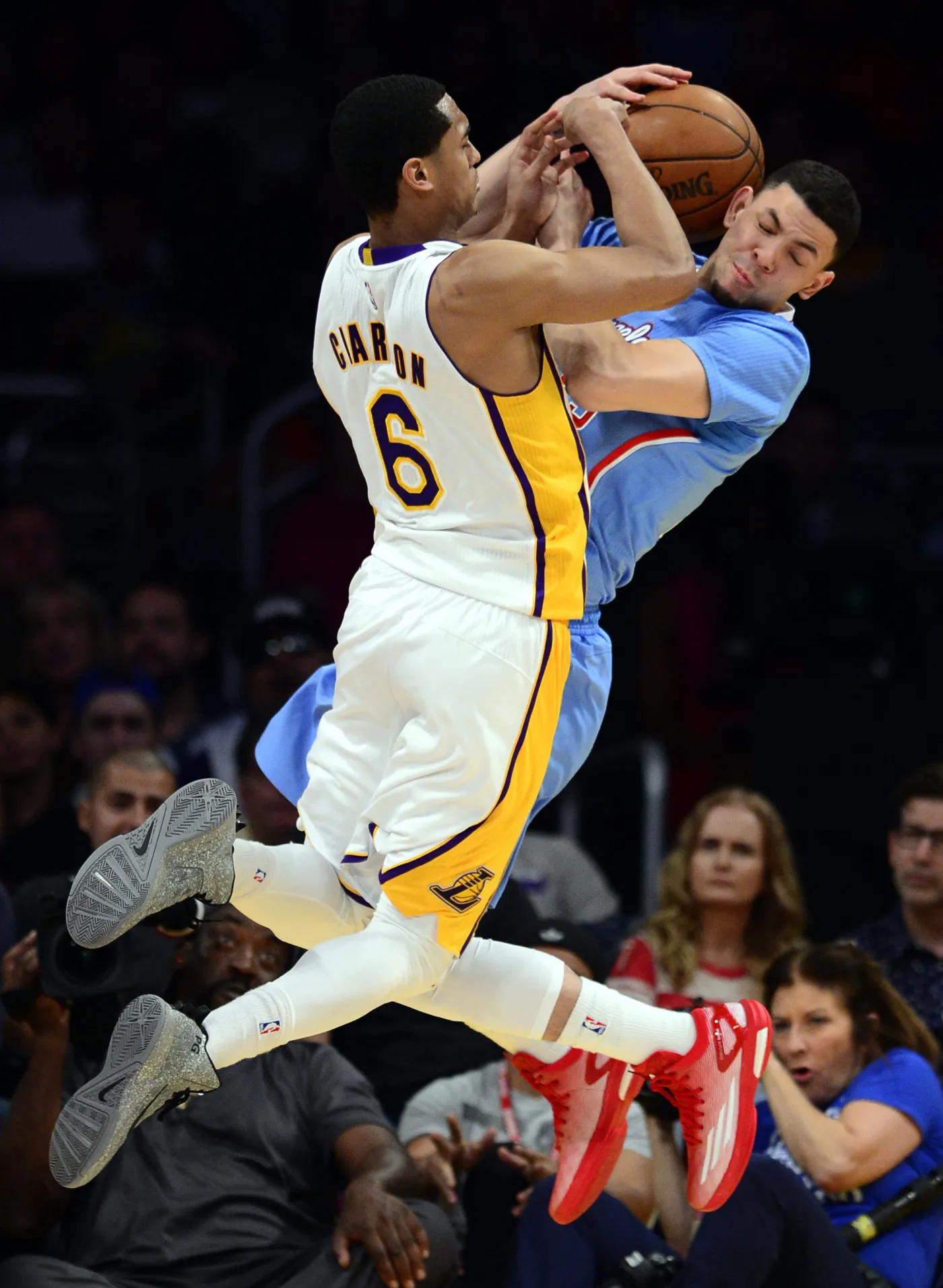 8579288-jordan-clarkson-l-and-los-angeles.jpg