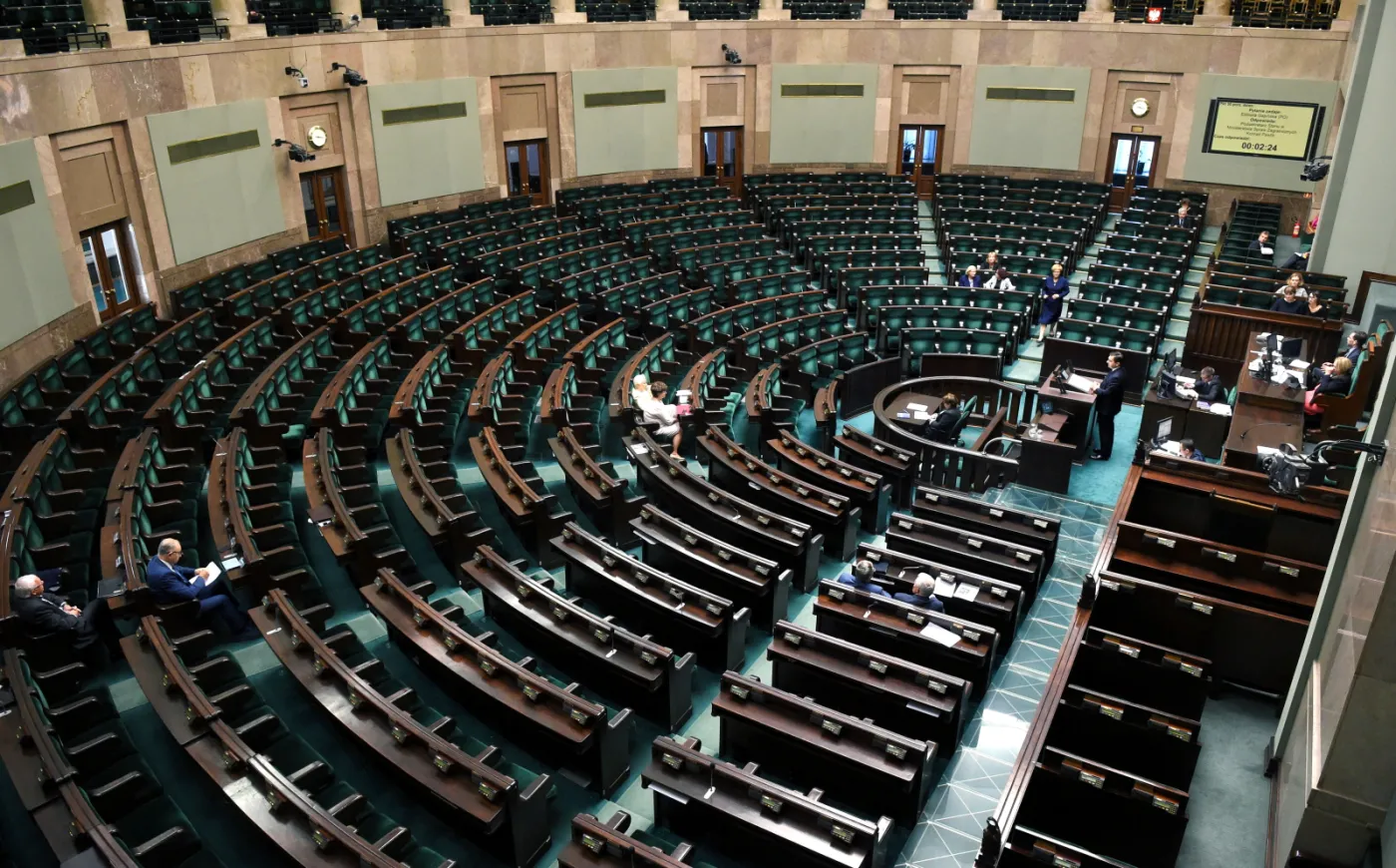 Sala obrad podczas drugiego dnia posiedzenia Sejmu