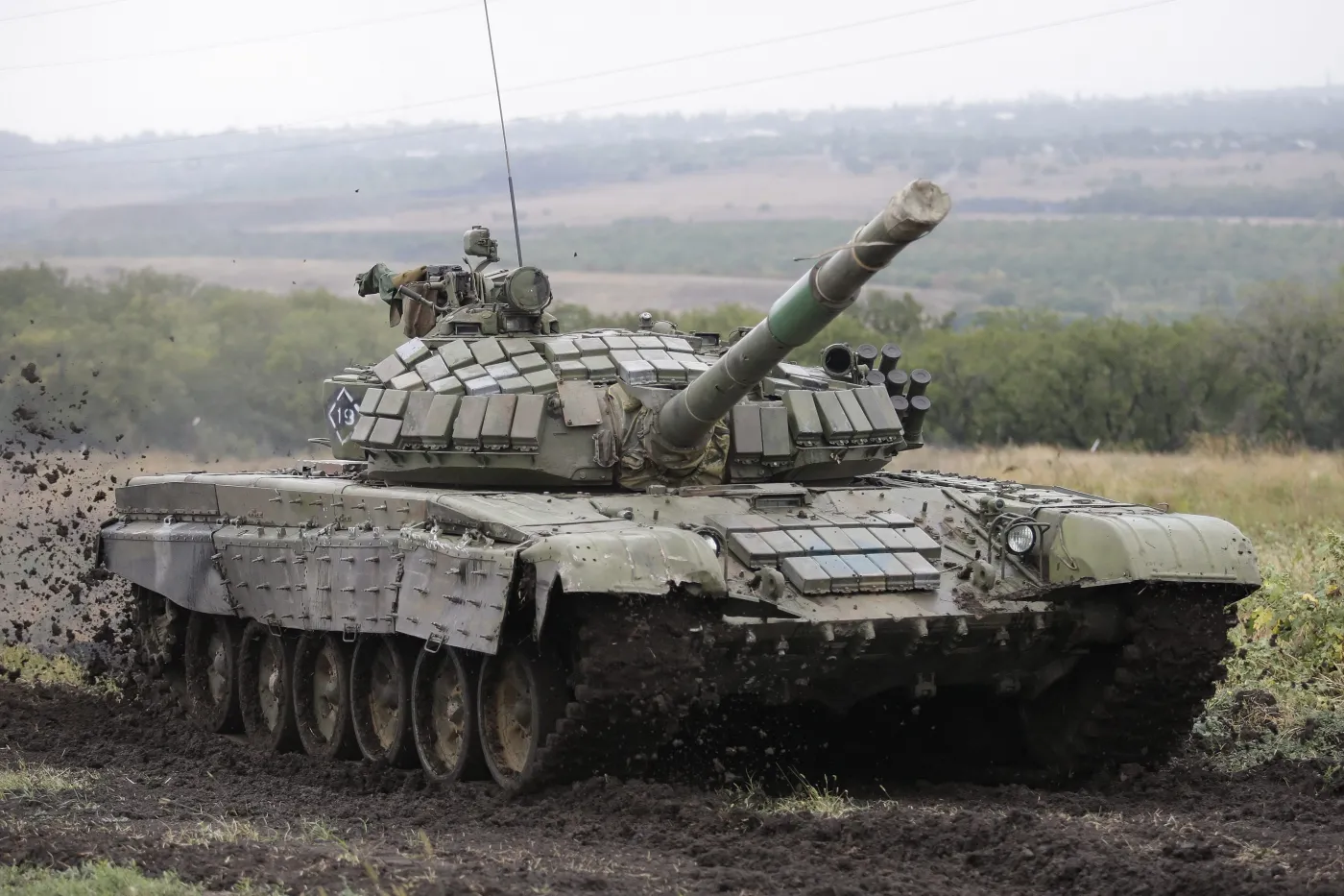 Ćwiczenia wojsk pancernych separatystów