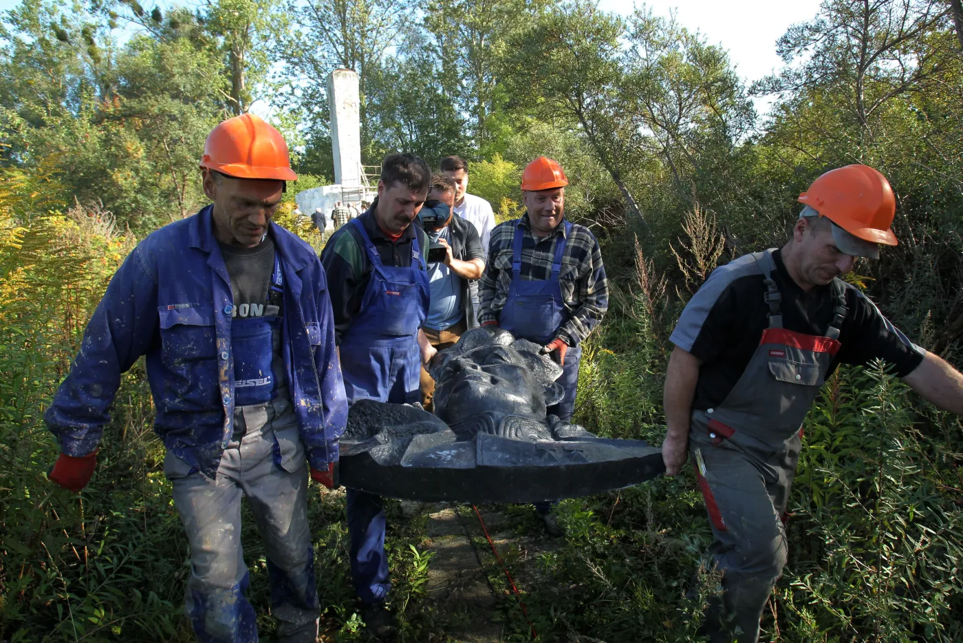 Demontaż pomnika gen. Czerniachowskiego. Rosja oburzona na Polskę