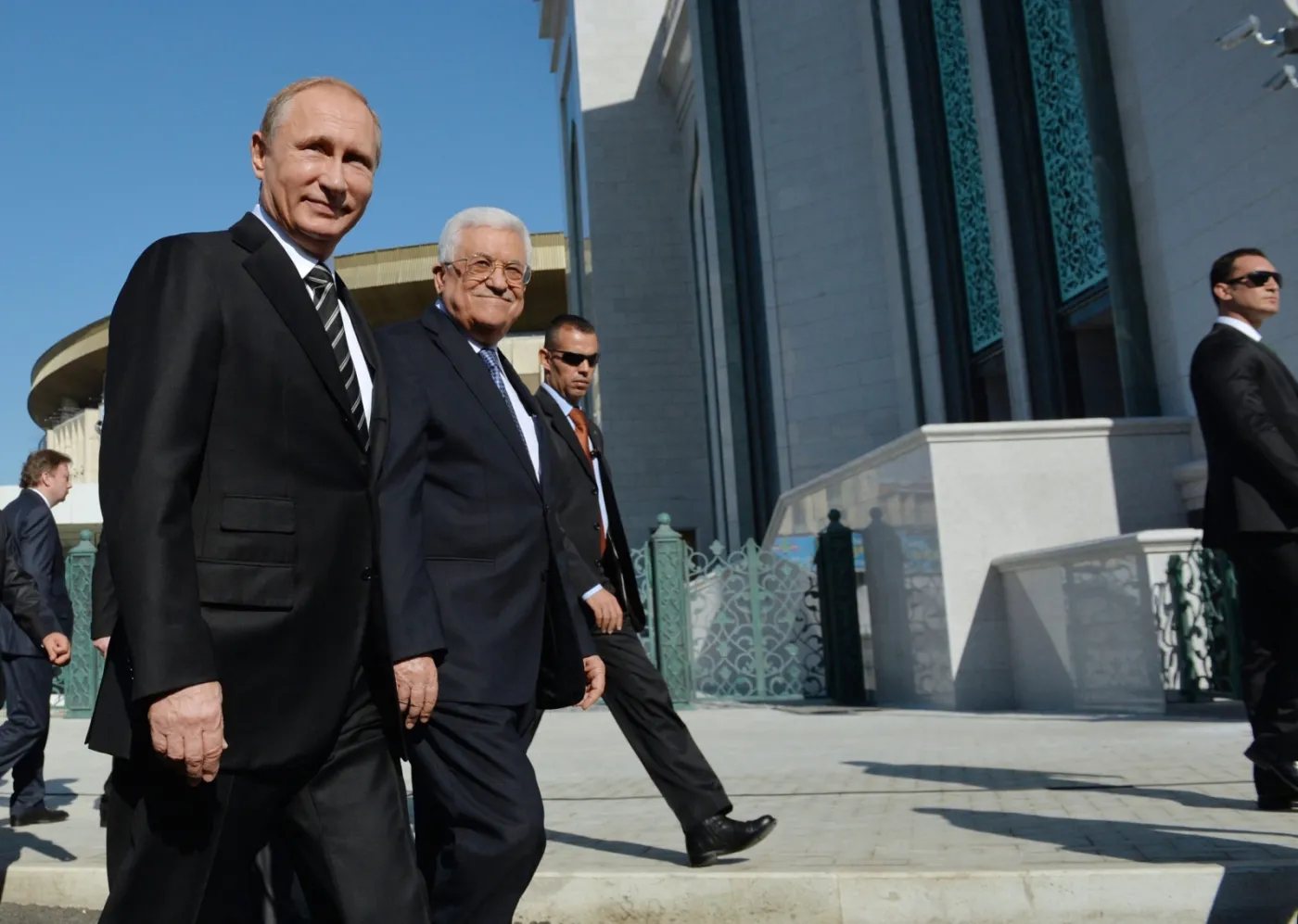 8246713-wladimir-putin-otworzyl-meczet.jpg