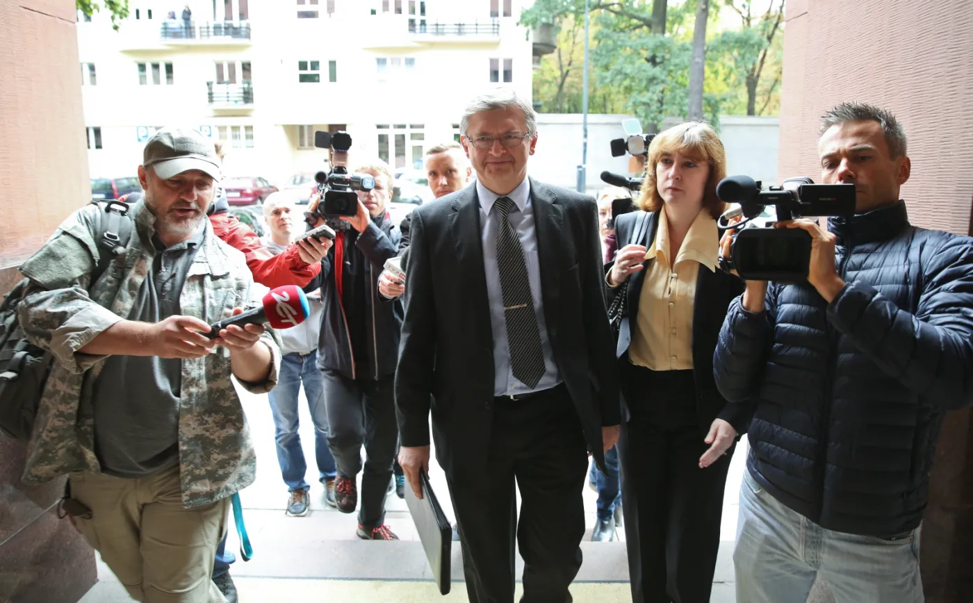 Siergiej Andriejew w drodze do MSZ