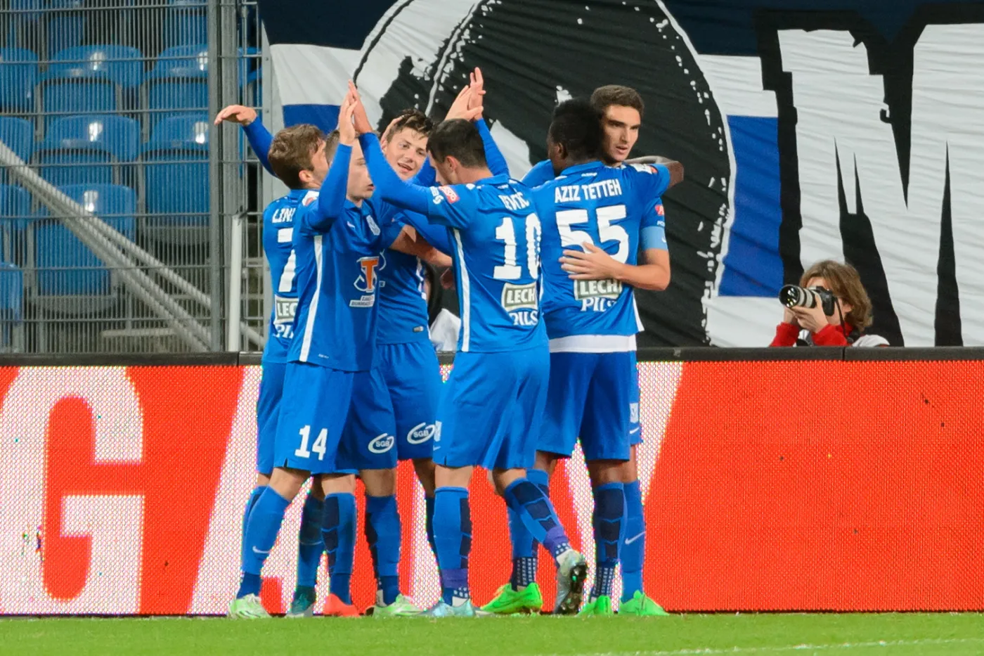 Ekstraklasa: Linetty przedłużył umowę z Lechem