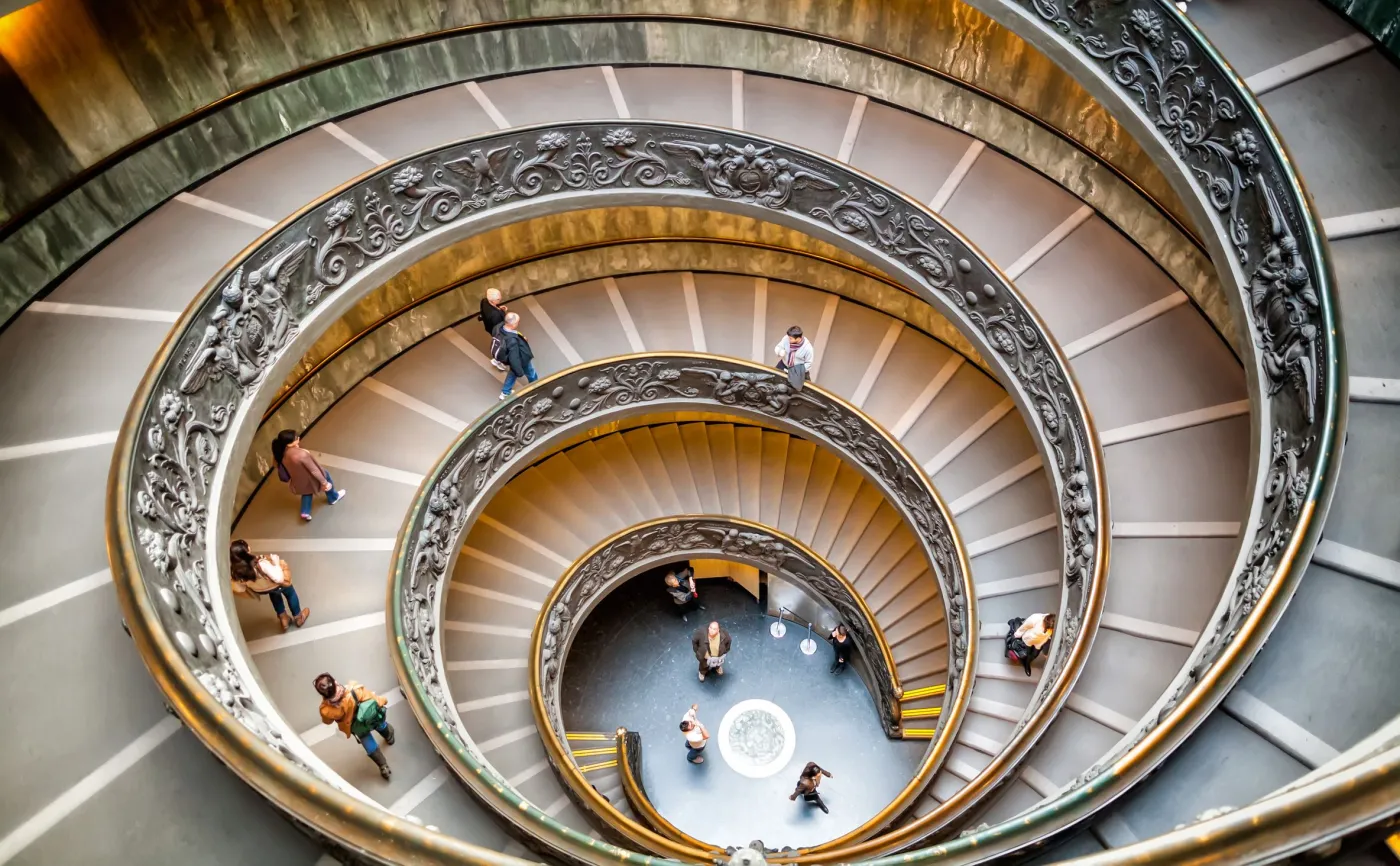 Spiralna klatka schodowa w Muzeum Watykańskim