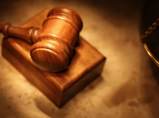 "To wywołuje najwyższy niepokój". Byli prezesi Trybunału Konstytucyjnego apelują do prezydenta Dudy