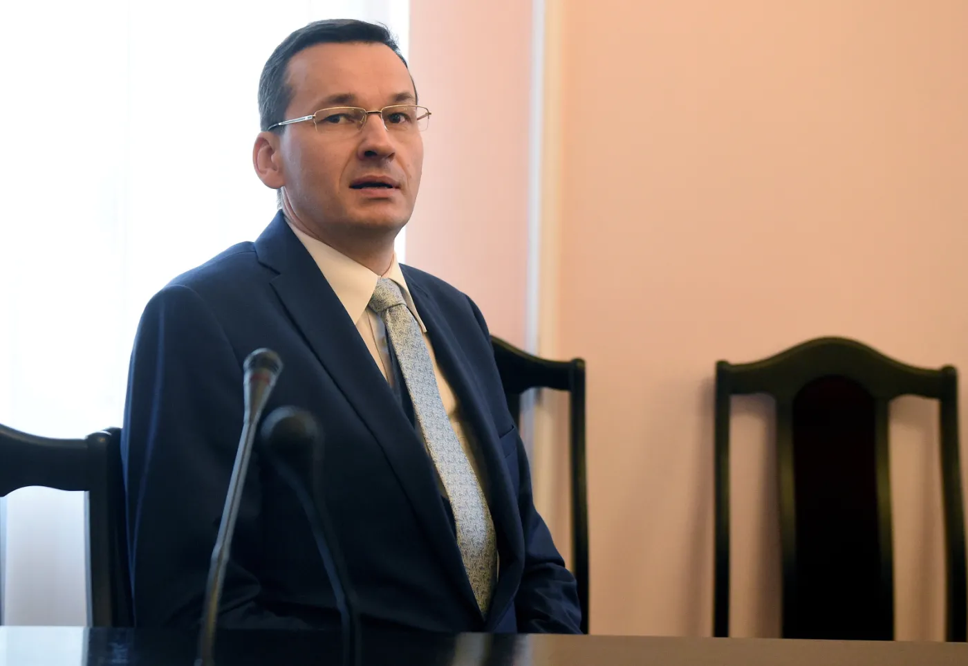 Mateusz Morawiecki na posiedzeniu komisji