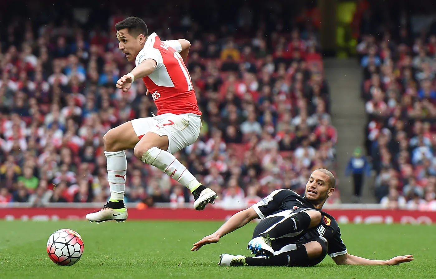 Alexis Sanchez i Adelene Guedioura