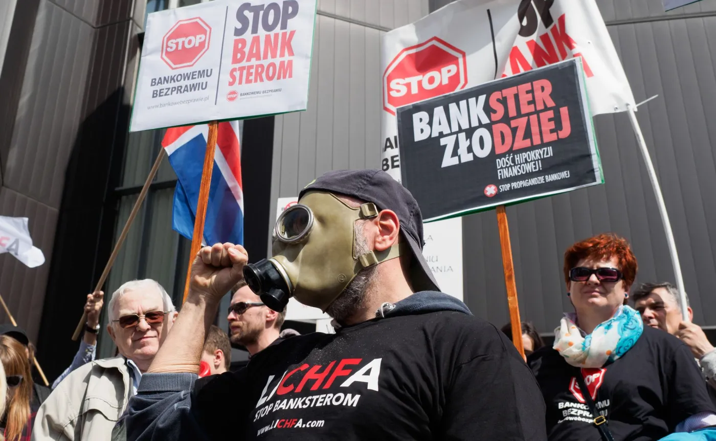 Polacy nie chcą pomagać "frankowiczom"