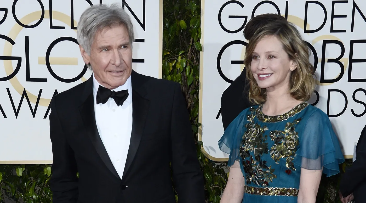"Najbardziej kasowy" Harrison Ford i jego żona Callista Flockhart na gali Złotych Globów