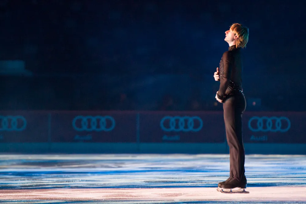 Światowe sławy łyżwiarstwa i muzyka Chopina w rewii "Kings on Ice" na Stadionie Narodowym