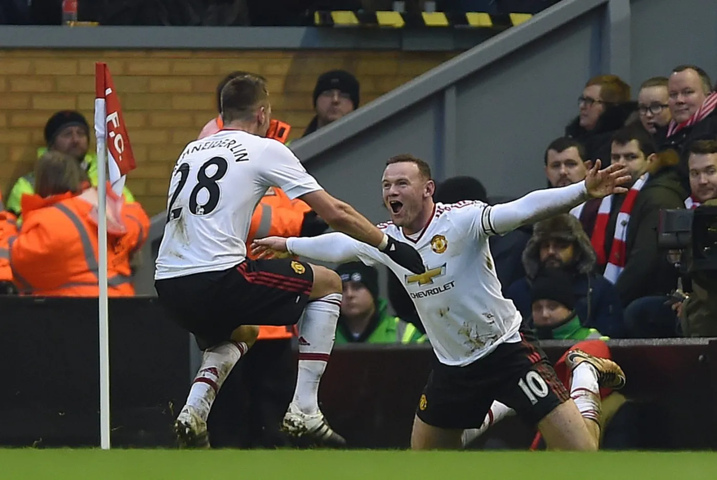 Wayne Rooney i Morgan Schneiderli