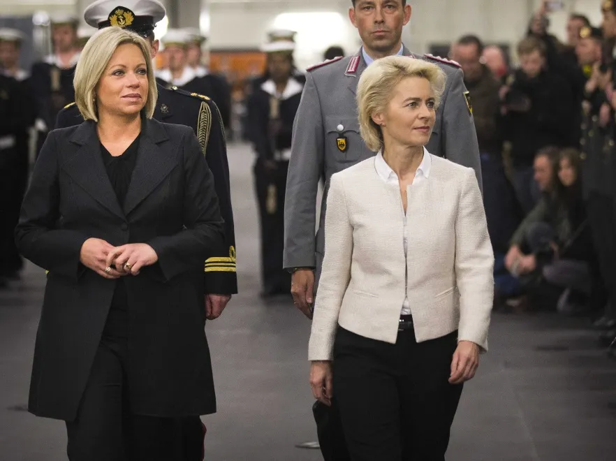 8711638-jeanine-hennis-plasschaert-ursula.jpg