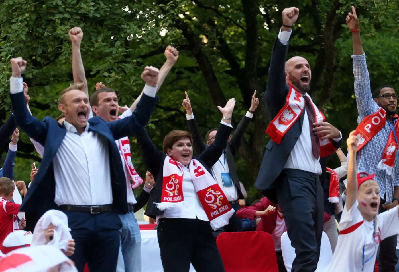 9201000-premier-szydlo-i-ministrowie-tez.jpg
