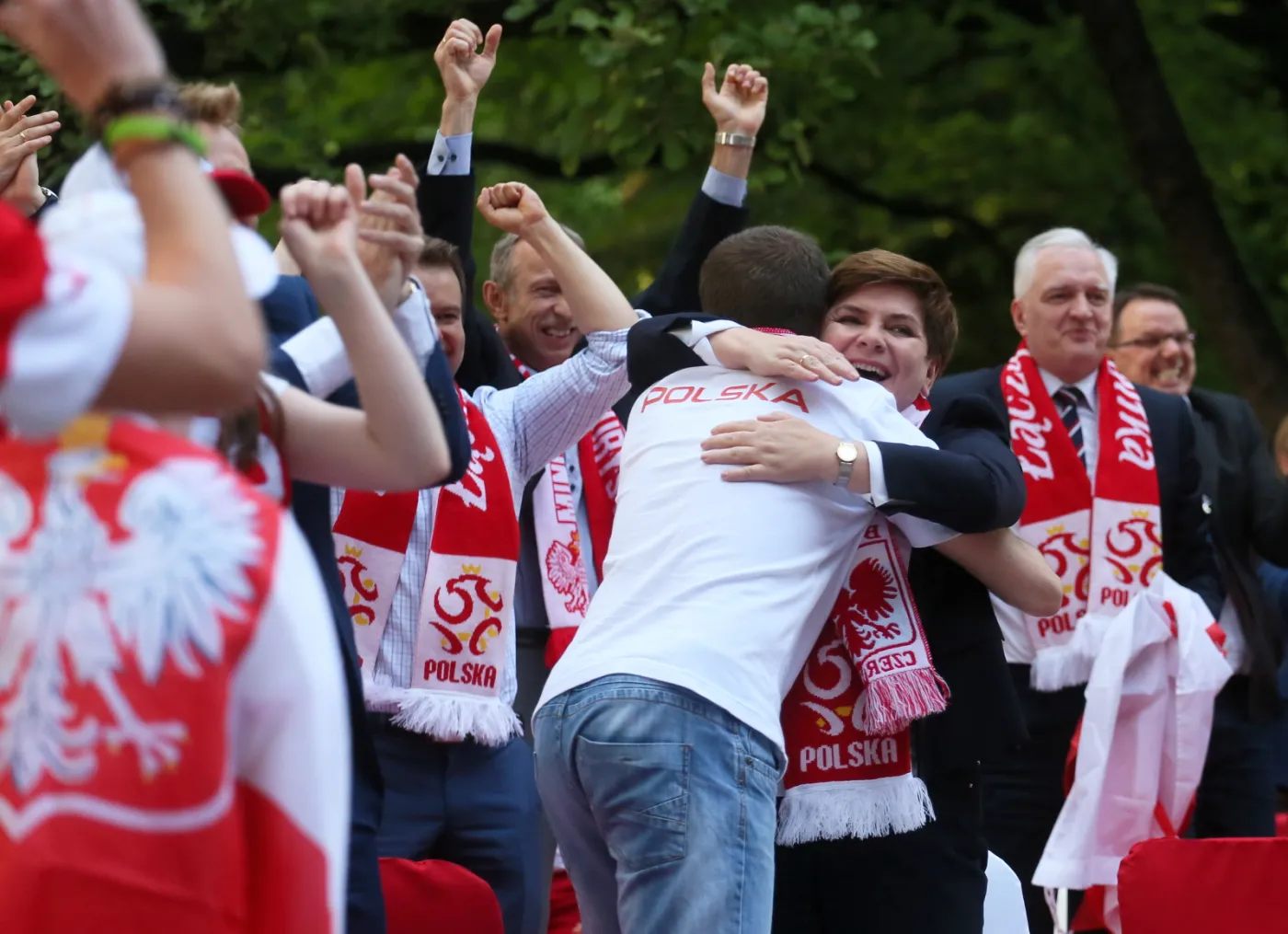9201032-premier-szydlo-i-ministrowie-tez.jpg