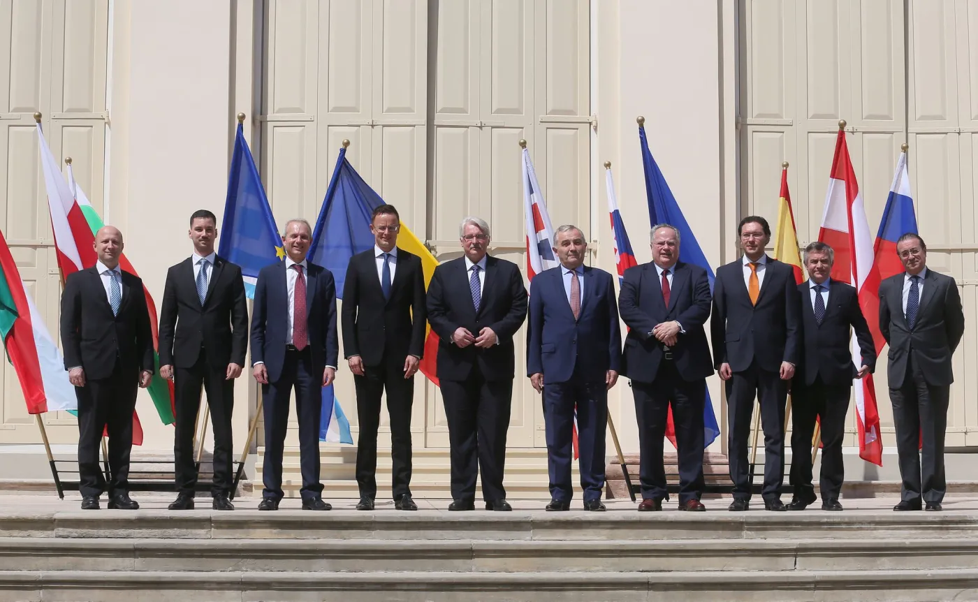 Warszawskie spotkanie ministrów spraw zagranicznych części państw Unii Europejskiej