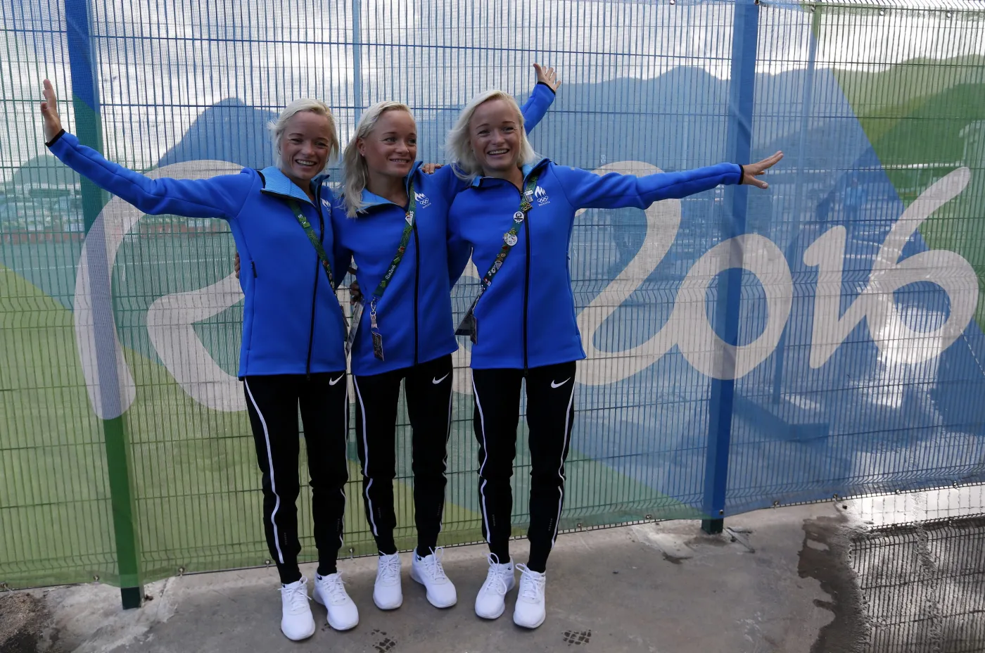 9366628-trojaczki-liina-lily-i-leila-luik.jpg