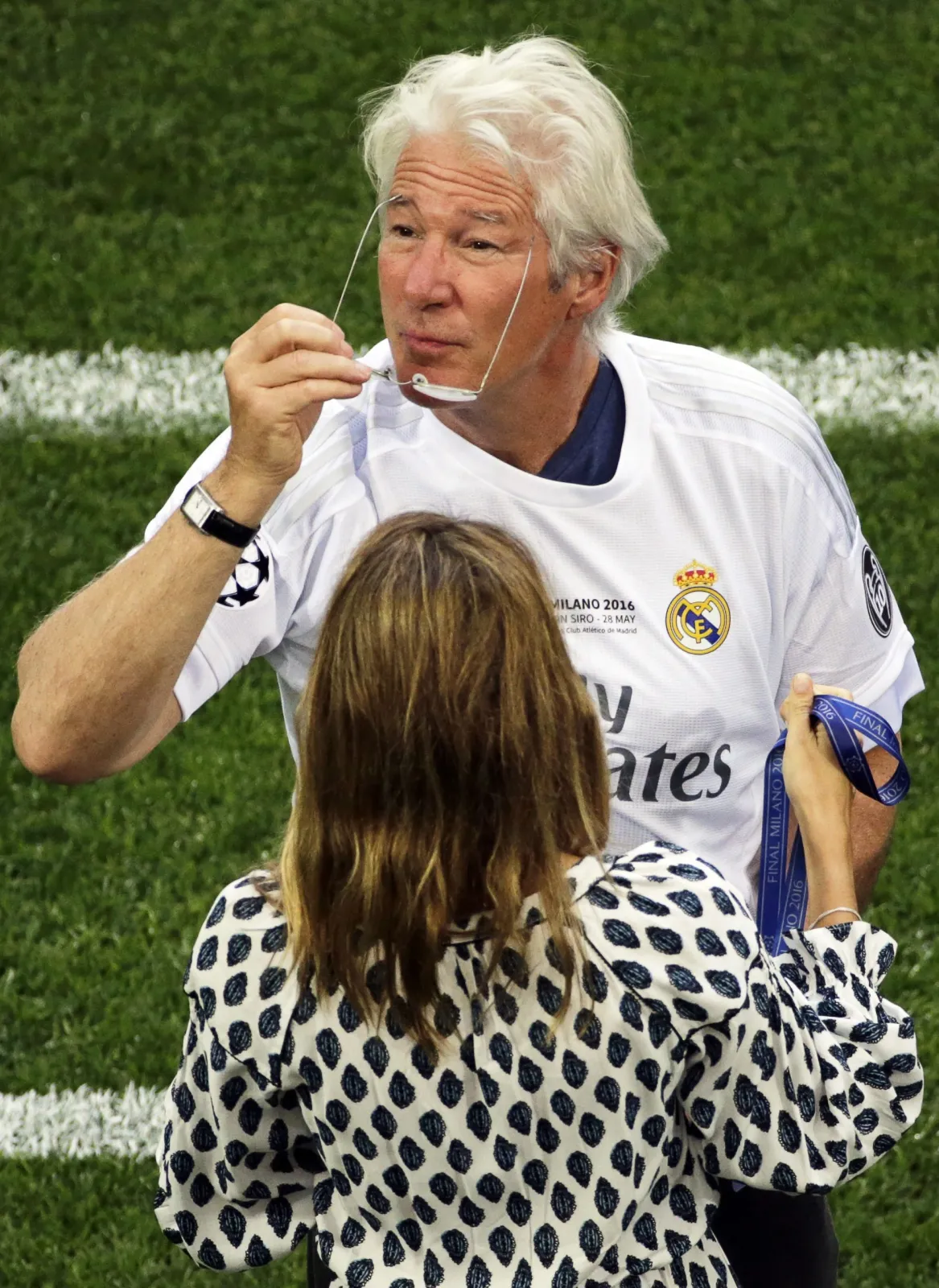 9085720-richard-gere-trenowal-na-san-siro.jpg