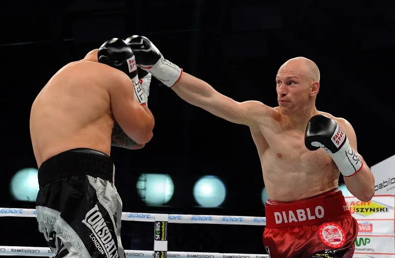 9087951-diablo-wlodarczyk-wygral-przez.jpg