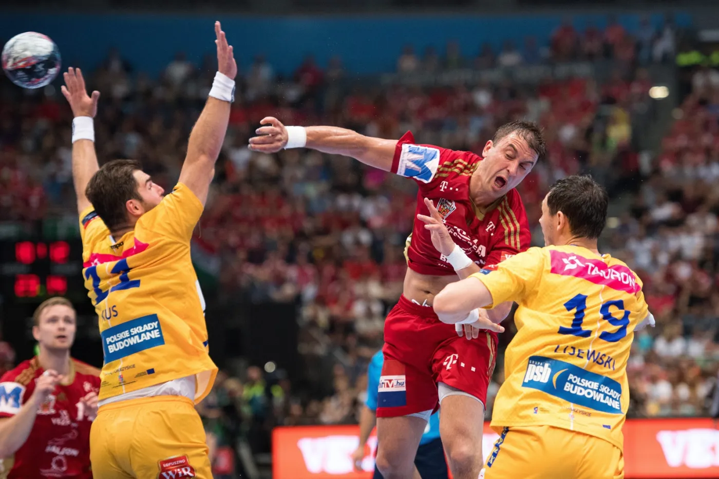 Vive Tauron Kielce - MKB Veszprem 