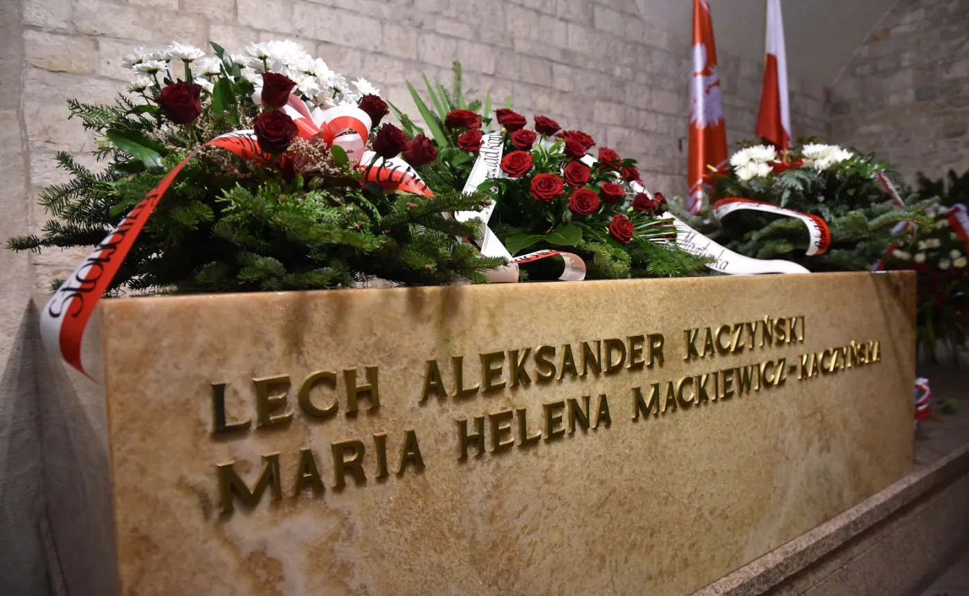 Grób Marii i Lecha Kaczyńskich