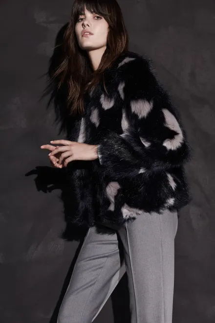 9596916-linia-cozy-w-kolekcji-simple-cp.jpg