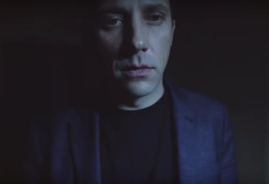 Pablopavo w klipie "Nie wiesz nic"