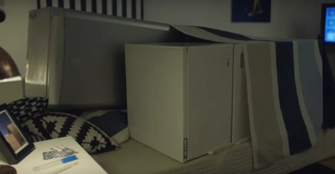 Kadr z teledysku "Pokaż mi dom".