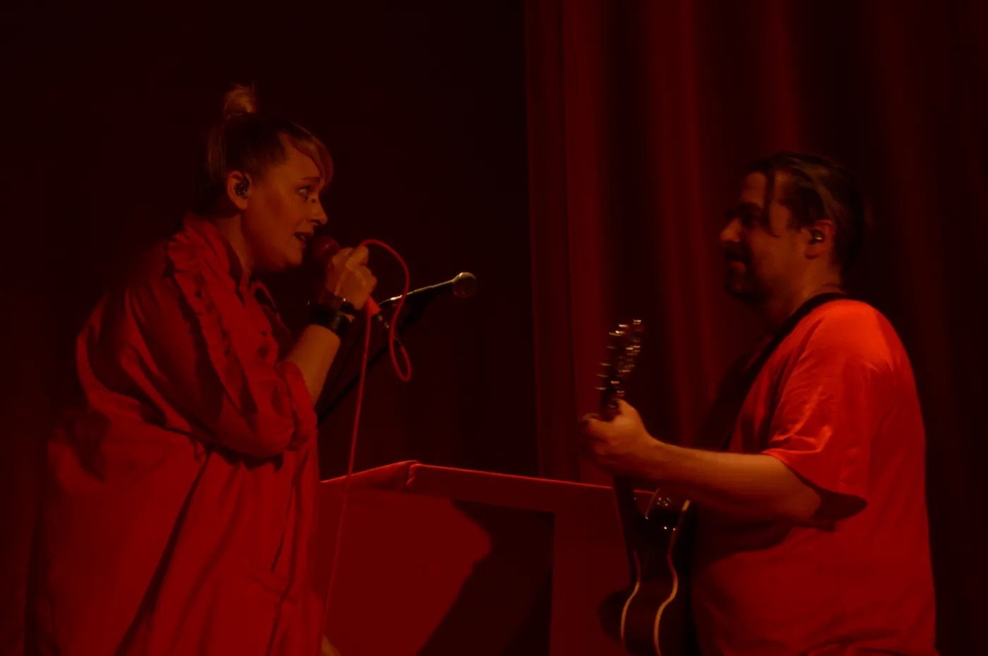 9648211-koncert-zespolu-hey-klub-stodola.jpg