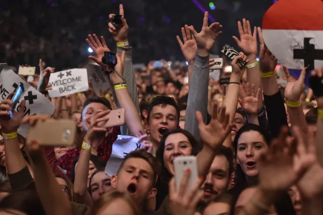 9649682-martin-garrix-zagral-koncert-w.jpg