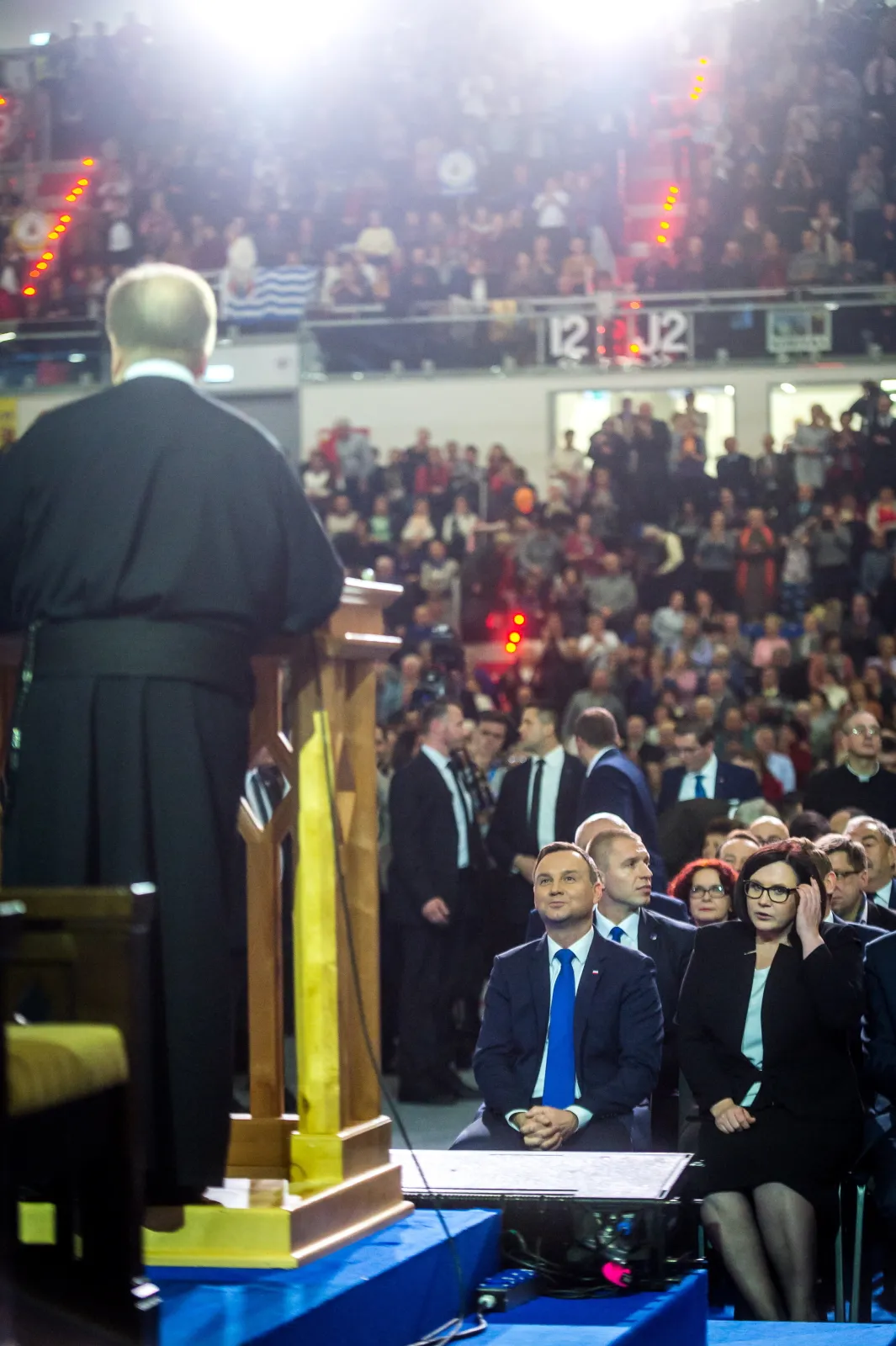 9670501-prezydent-rzad-i-ojciec-rydzyk.jpg
