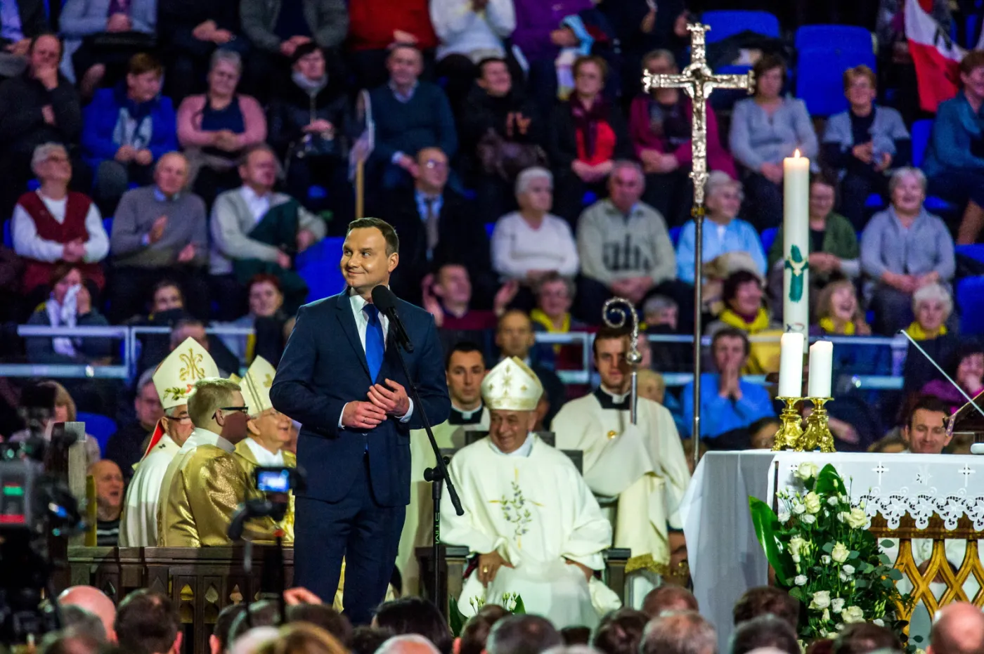 9670821-prezydent-rzad-i-ojciec-rydzyk.jpg