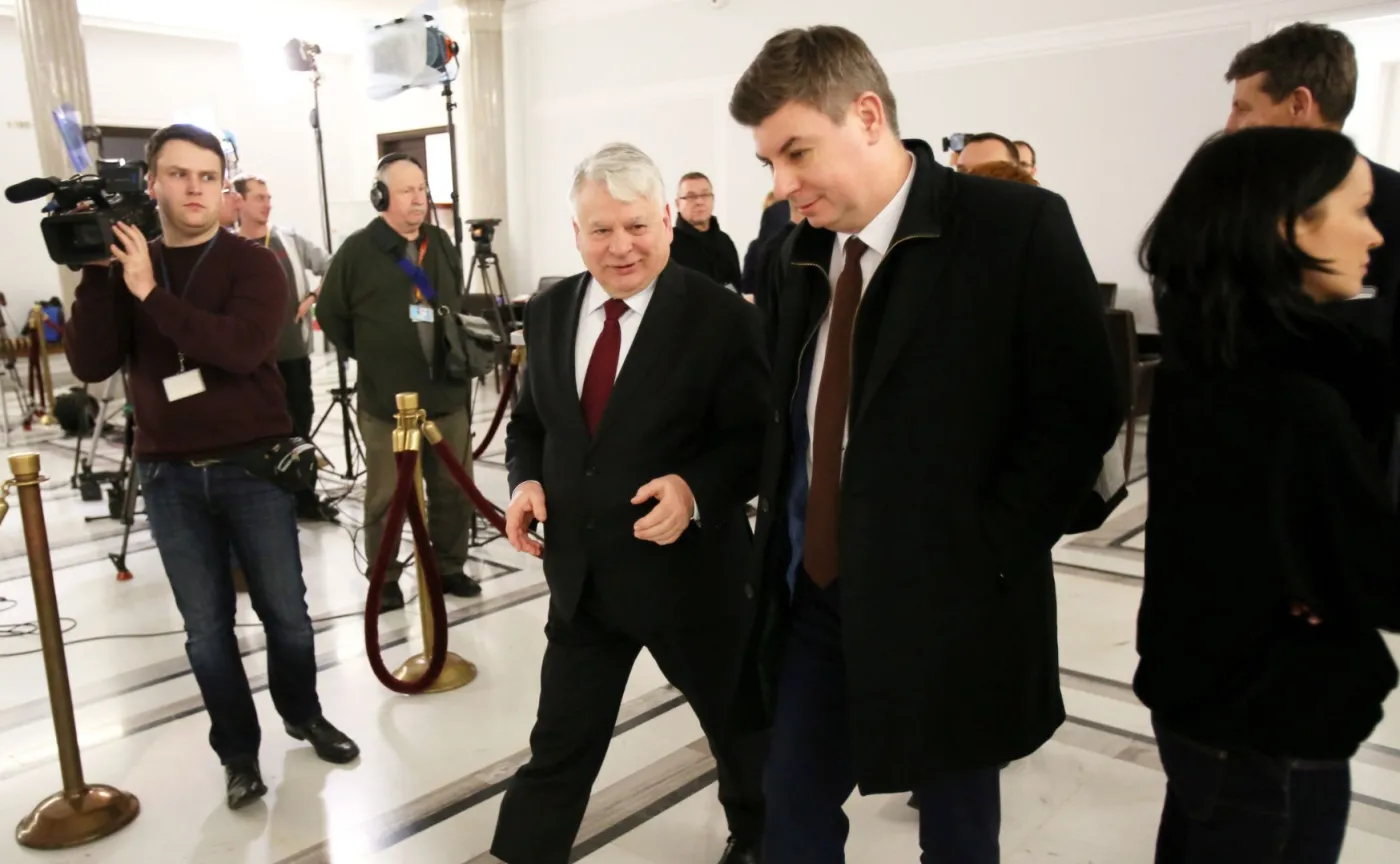 Platforma krytykuje premier: Jej słowa przypominają język propagandy z lat 80.