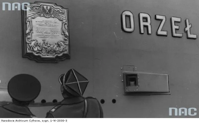 9490278-okrety-przedwojennej-marynarki.jpg