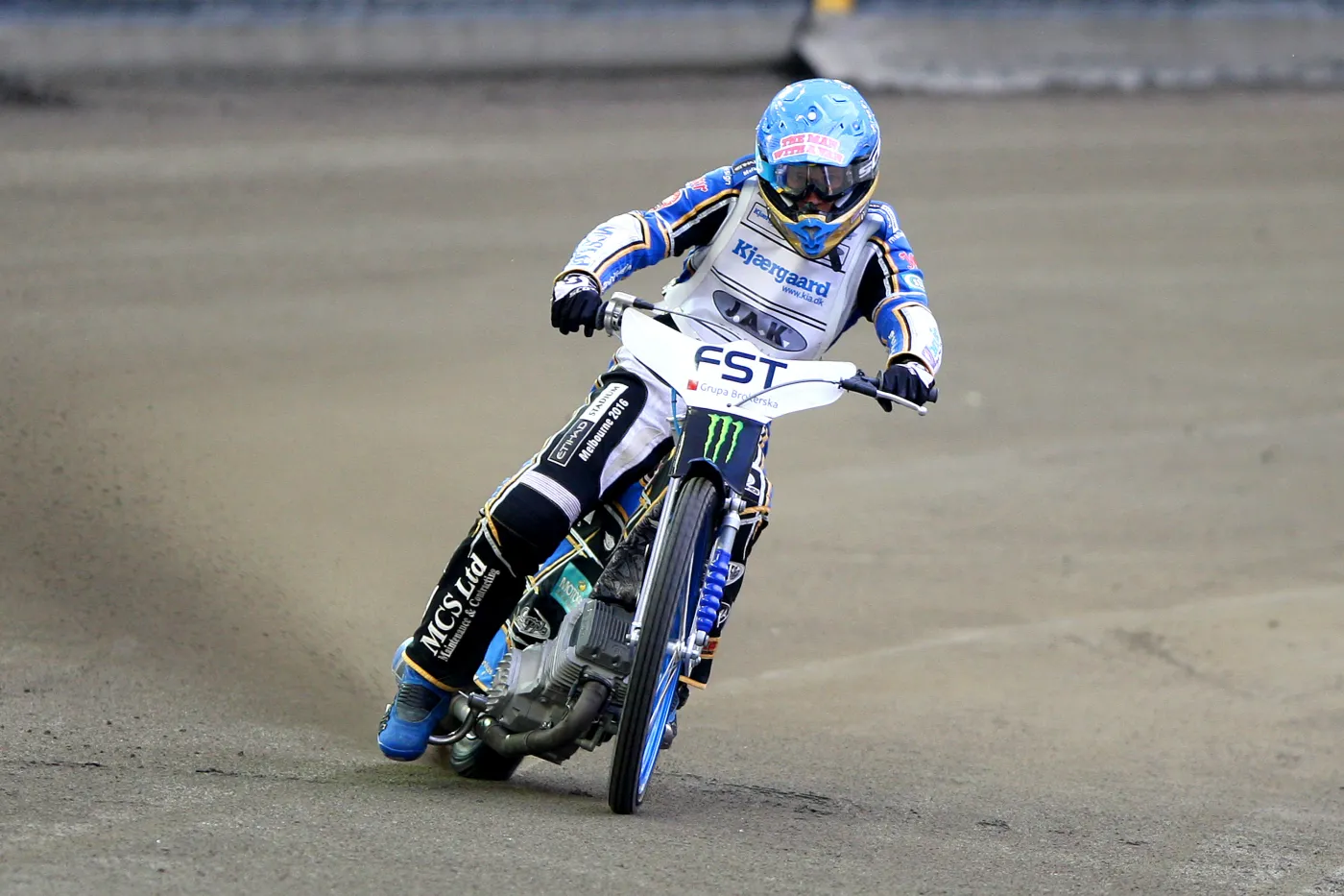 9494097-jason-doyle-roztrzaskal-sie-na.jpg