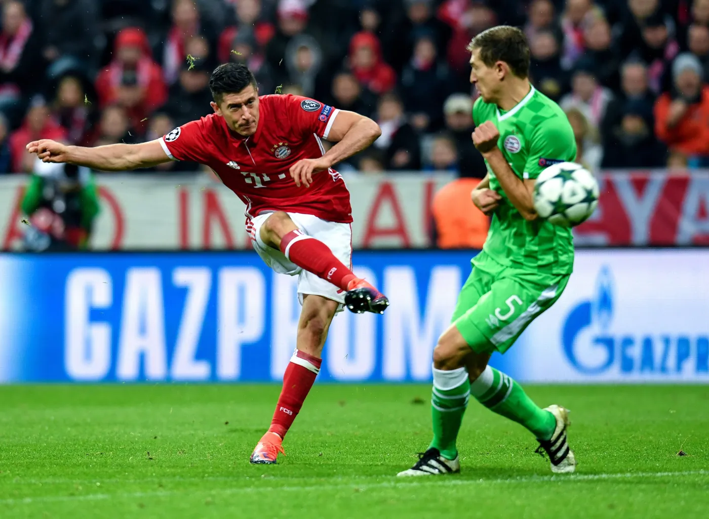 Robert Lewandowski i Daniel Schwaab