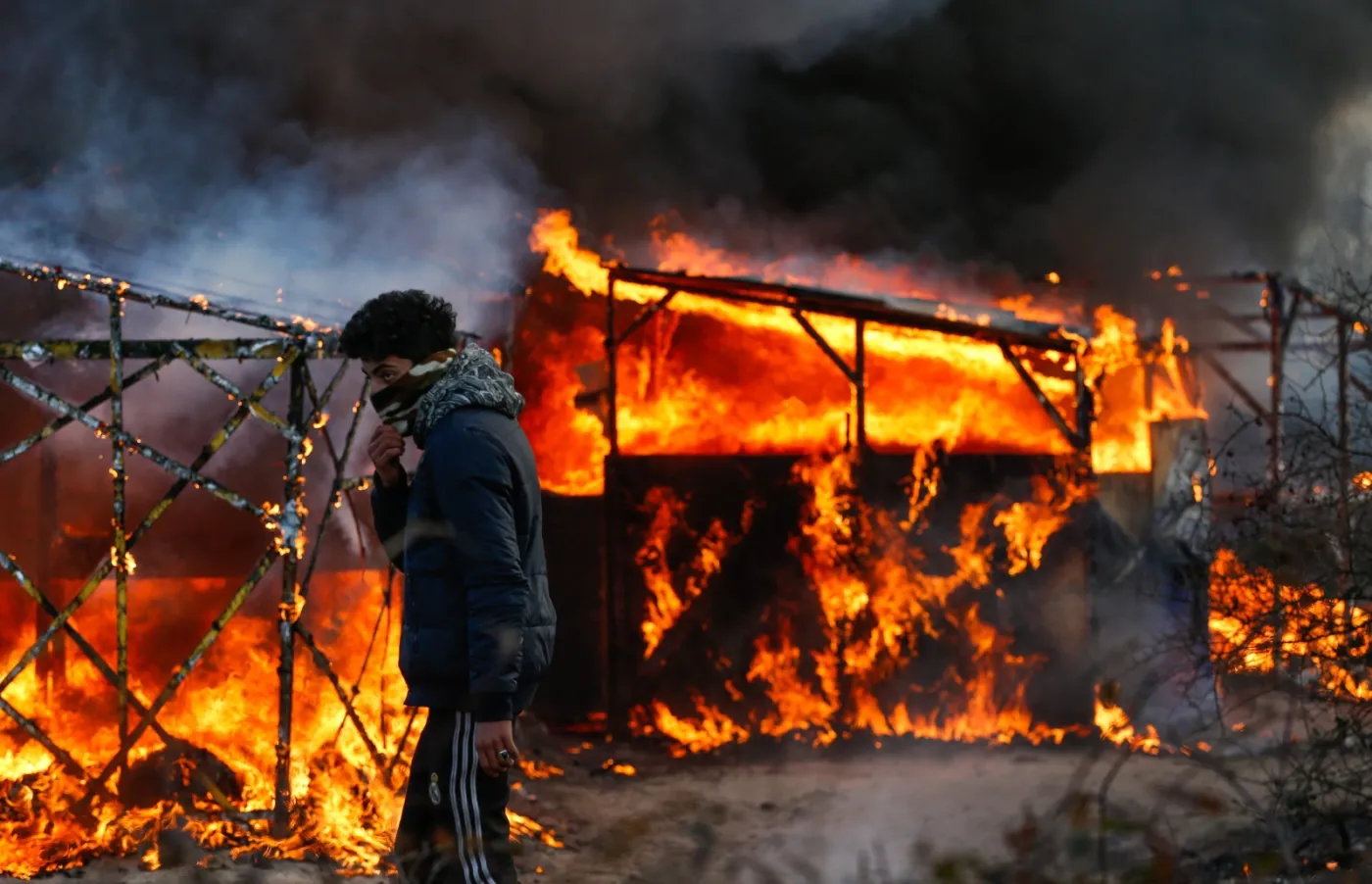 Likwidacja obozowiska migrantów w Calais, zwanego "dżunglą"
