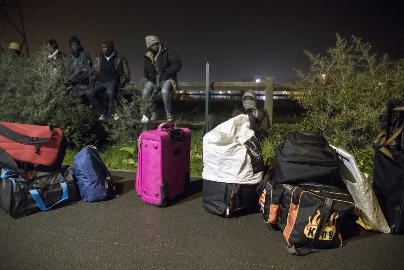 9555786-likwidacja-obozowiska-migrantow.jpg