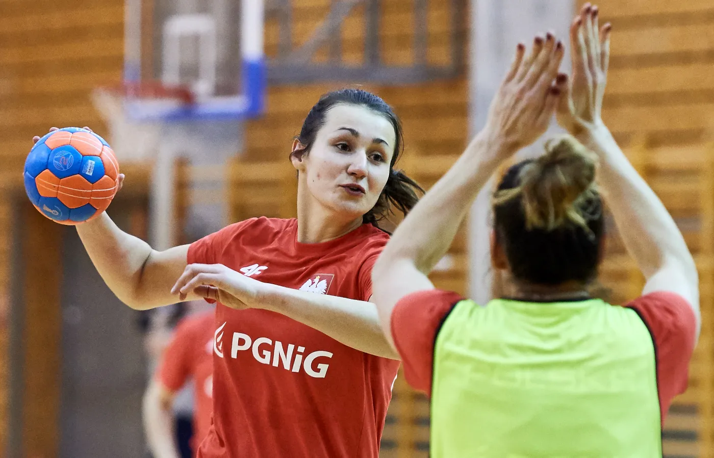 9972390-zawodniczki-reprezentacji-polski.jpg