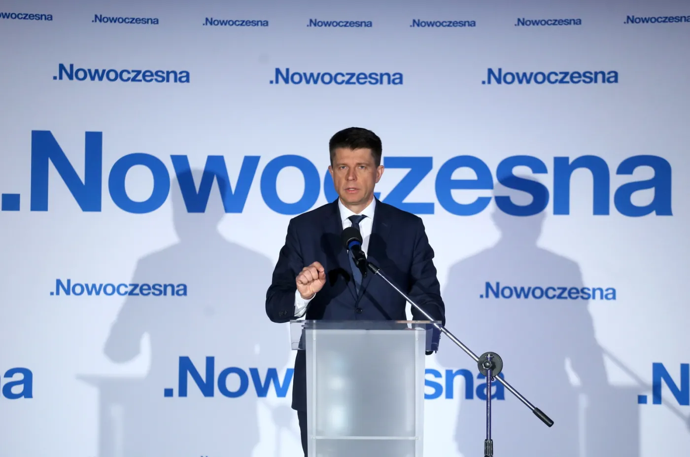 Petru napisał list do przywódców europejskich; zapewnił o poparciu Polaków dla UE