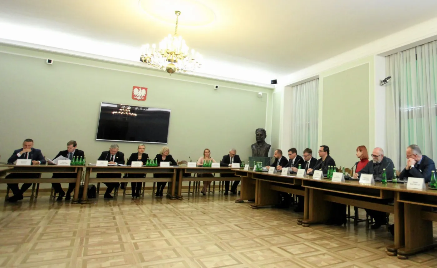 Komisja śledcza ds. Amber Gold