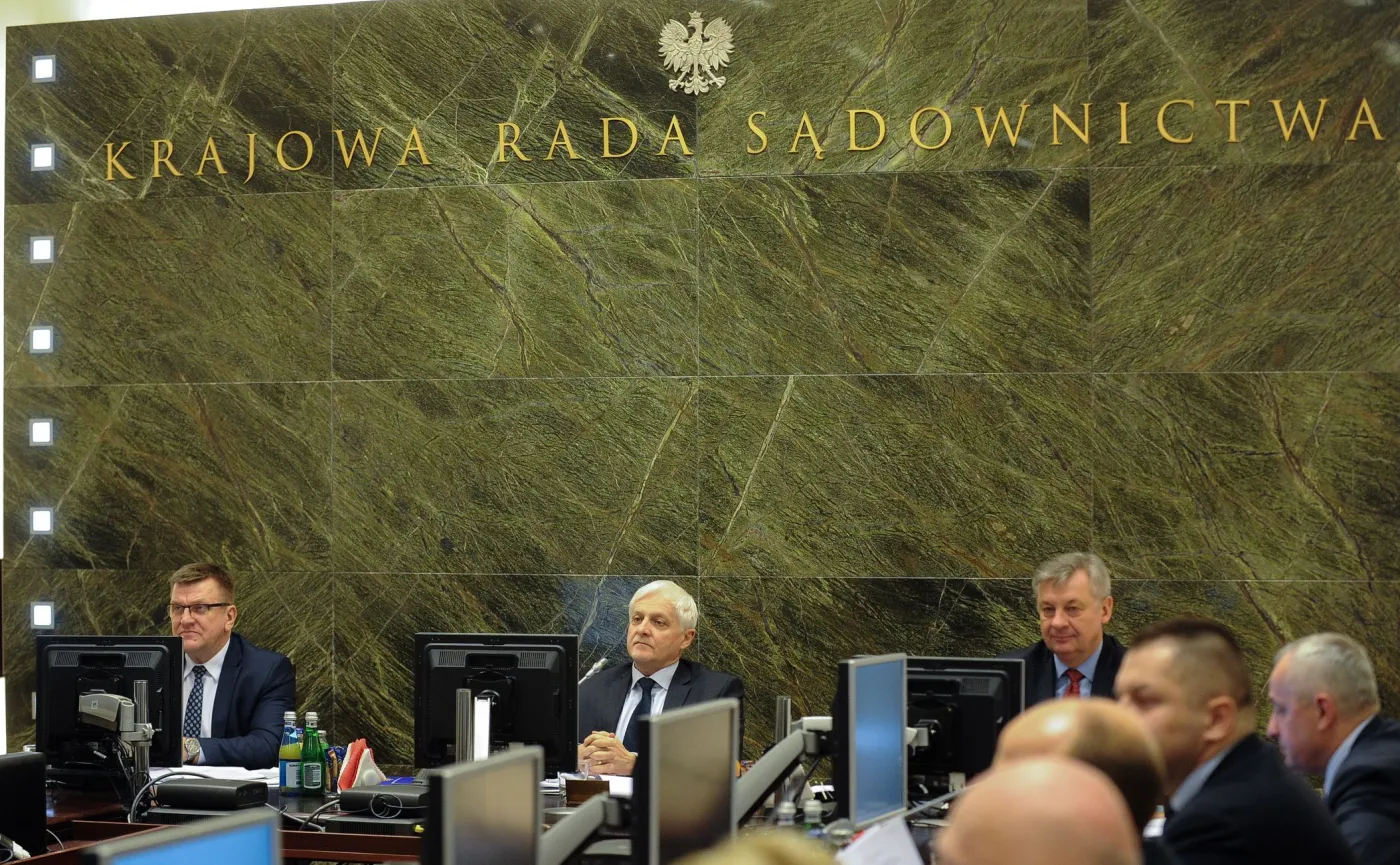 Nadzwyczajne posiedzenie KRS w Warszawie